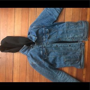 Faux Sherpa Lined Jean Jacket Size M